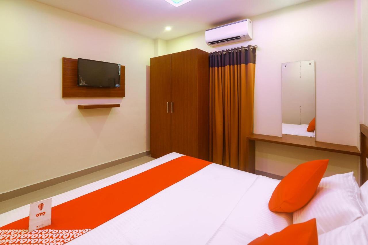 Oyo Ramis Residency Hotel Kannur Exterior photo