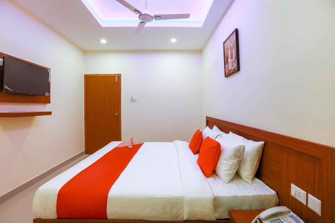 Oyo Ramis Residency Hotel Kannur Exterior photo