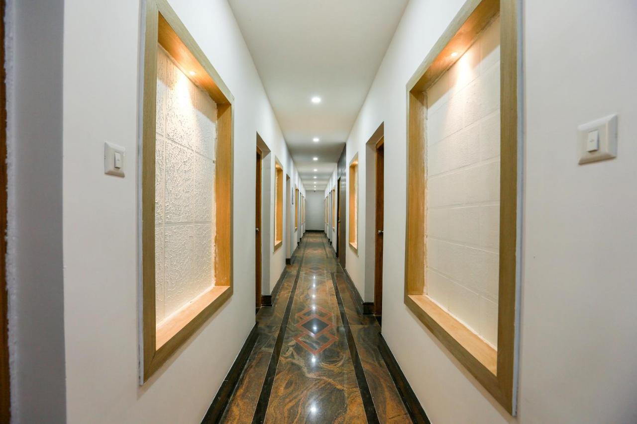 Oyo Ramis Residency Hotel Kannur Exterior photo